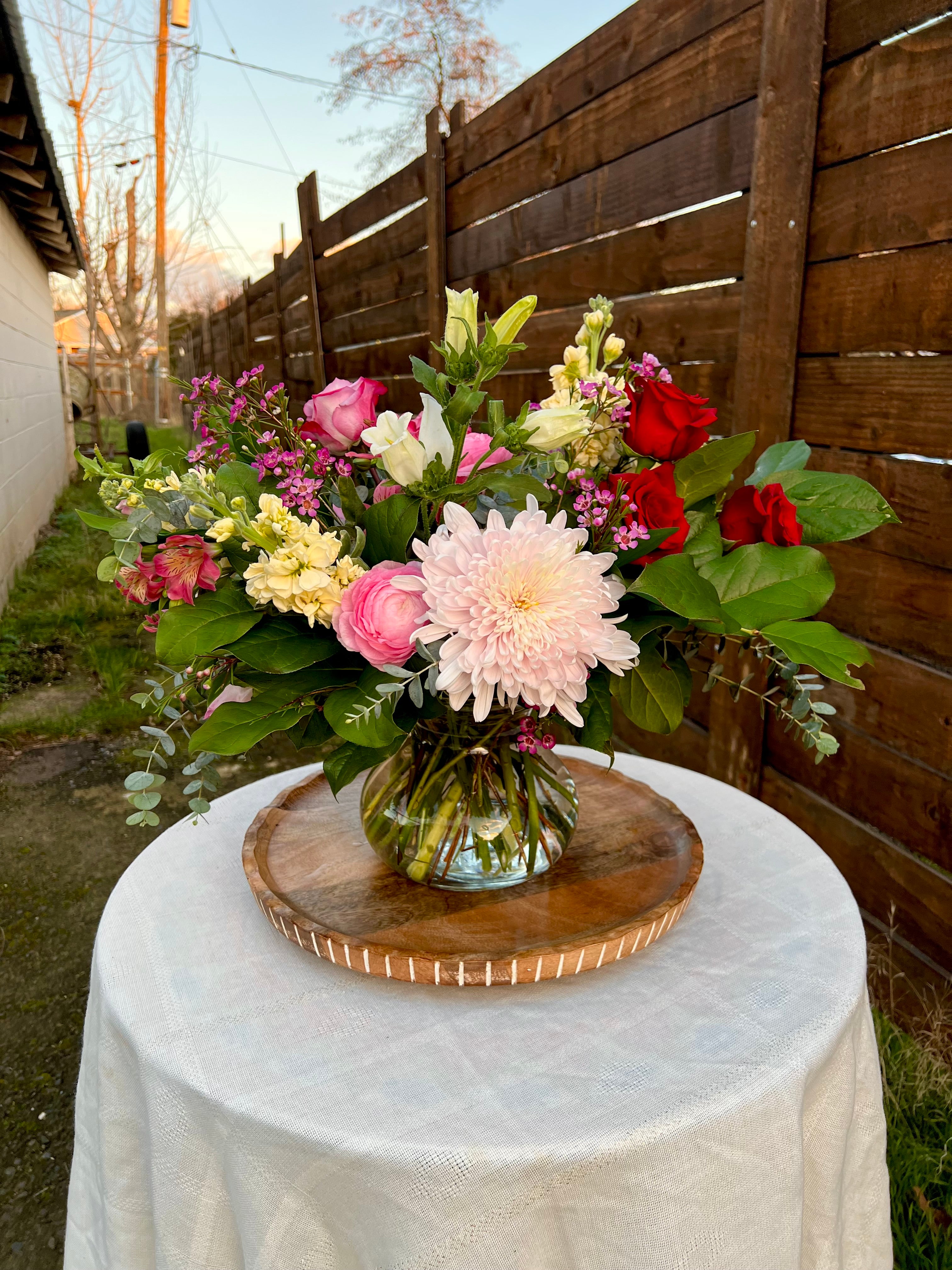 Signature Mixed Flowers - Deluxe